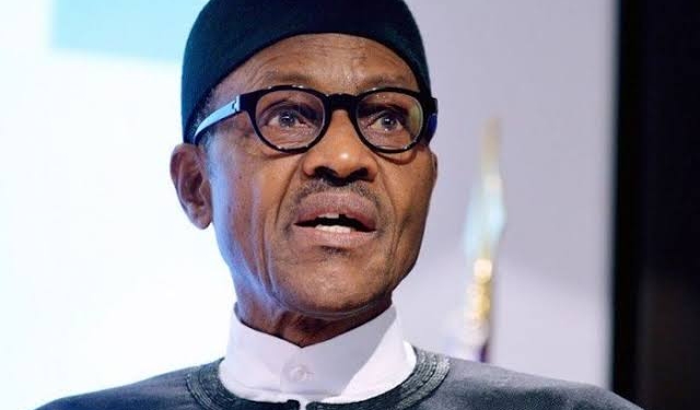 I Will Be Praying For You, Buhari Tells New Service Chiefs