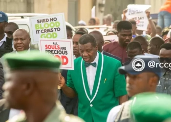 Russia/Ukraine: Pastor Adeboye, Sam Adeyemi Call For Prayers