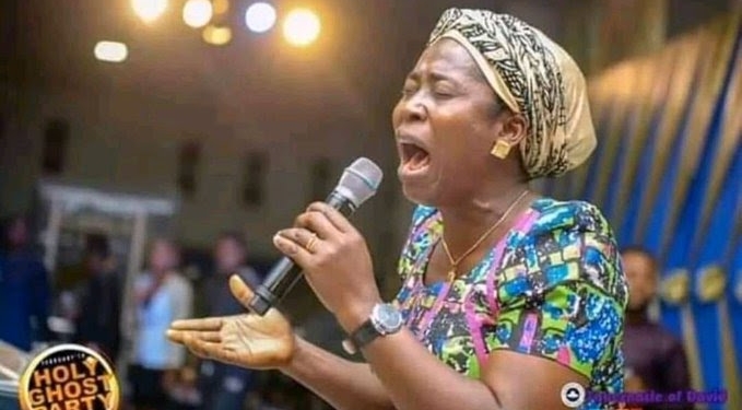 Ekwueme Singer, Sister Osinachi Nwachukwu Is Dead (Cause Of Death)